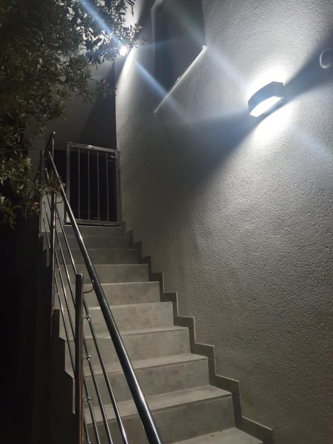 Apartments Jedro Petrcane Exterior photo
